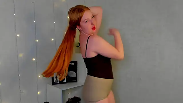 Jinny_Ginger's cam snapshot