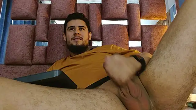 ryan_evannss's cam snapshot