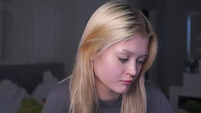 TaraBomstad's cam snapshot