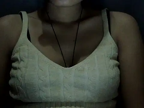 SEXY_PRIYA83's cam snapshot