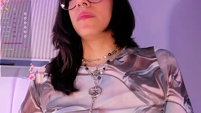 ViolettaColinss live sex cam