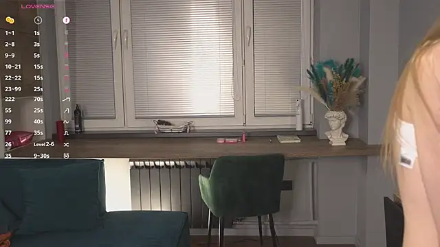 FranciscaGaring's cam snapshot