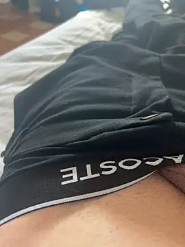 pignoufe live sex cam