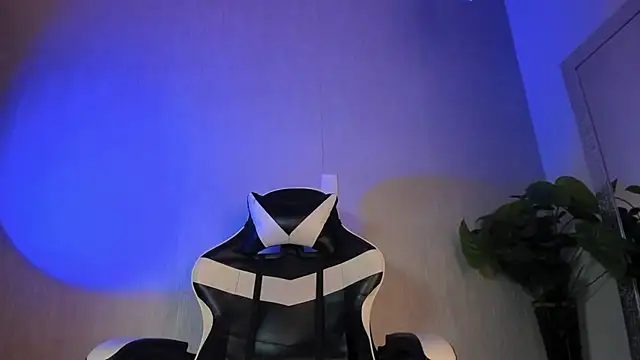 Brand_Collins's cam snapshot