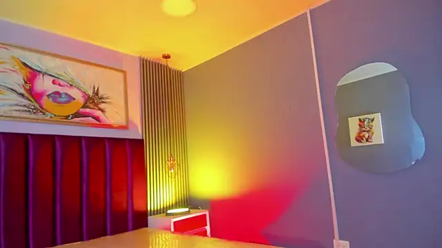 LauraAristizabal live sex cam