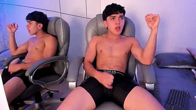 _TaylorBlack live sex cam