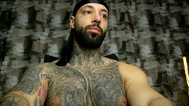 MasculineGuy99 live sex cam