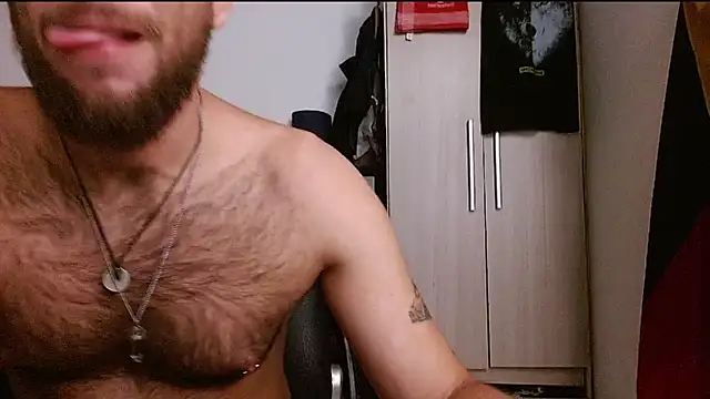 DominanThewolff's cam snapshot