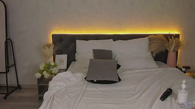 Michelle_Blond's cam snapshot