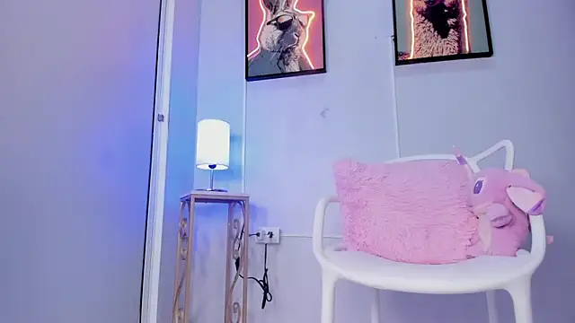 dulce_fiore07's cam snapshot