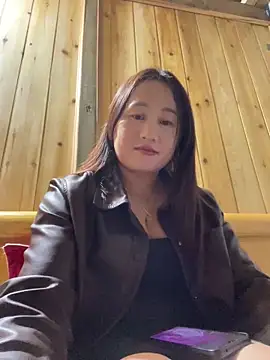 phungtiti live sex cam