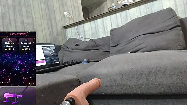 Kerry20115 live sex cam