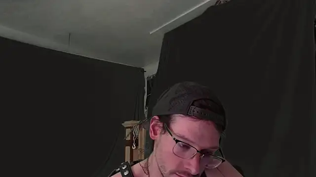 MasterDaddyCool's cam snapshot