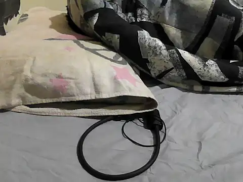 Carrolove95's cam snapshot