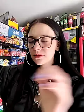 Isabella_21x's cam snapshot