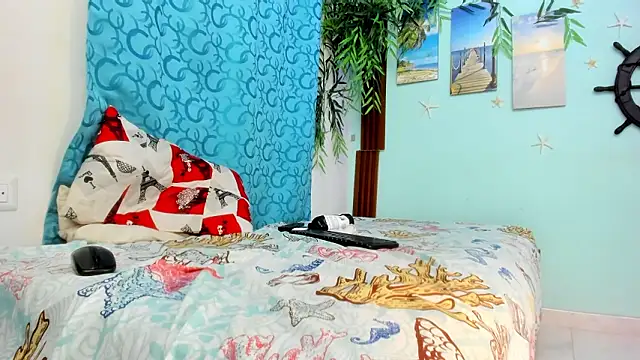 eladyrous98's cam snapshot