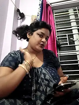 Deborbhavi222 live sex cam