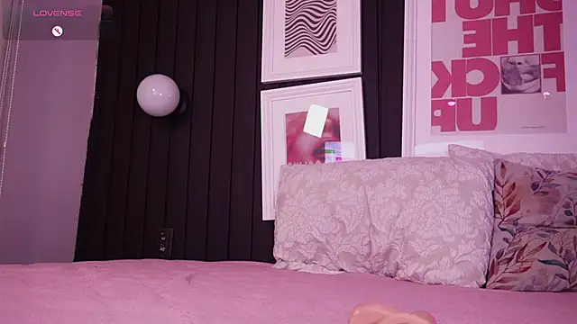 Sophia_wilsonn_ live sex cam