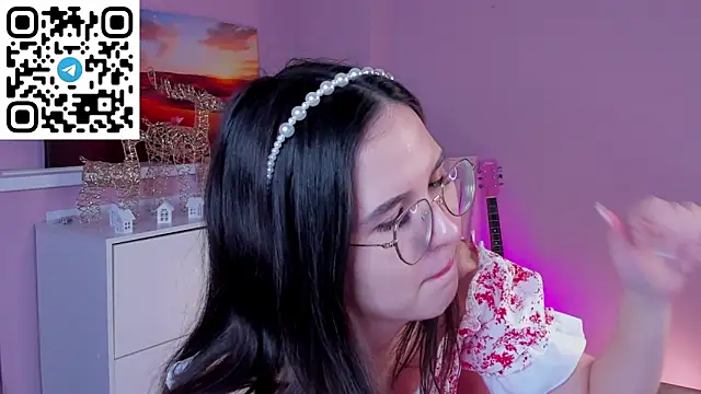 leylamirage's cam snapshot