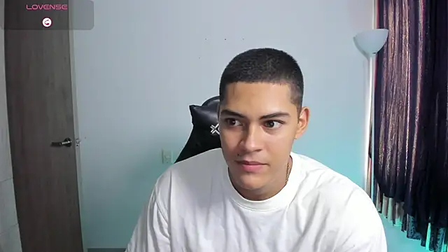 Iamdylan777's cam snapshot