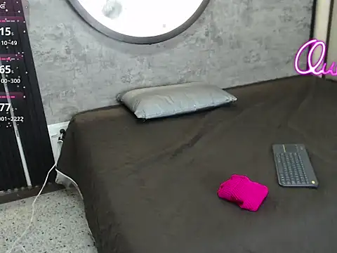 Philipp-Jones live sex cam