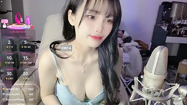 twlilybae live sex cam