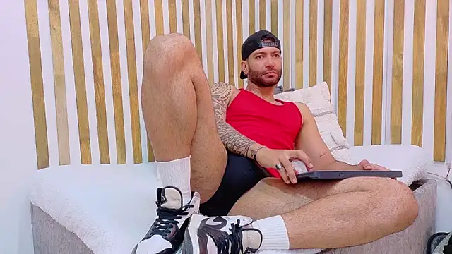 yorbymaxx live sex cam