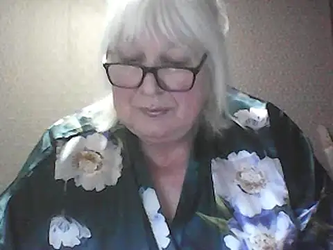 Alexia64231's cam snapshot