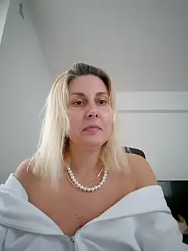 Amelia9798's cam snapshot