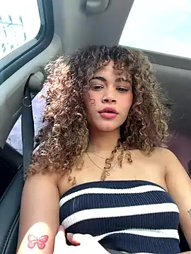 Lianh_Benett live sex cam