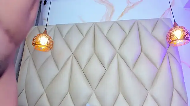 LunaCrop live sex cam