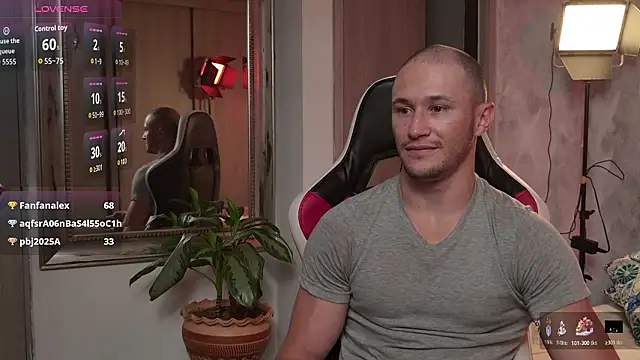 AxelFairchaild live sex cam