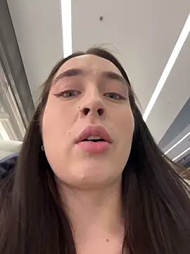 Holly_Play live sex cam