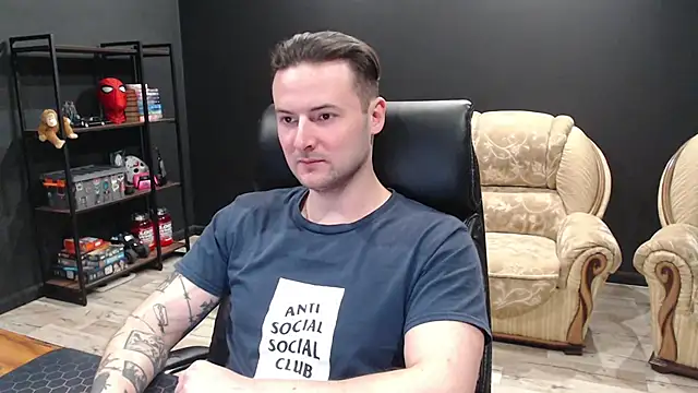 MihasikD live sex cam