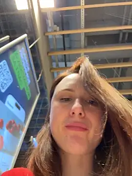 Dina_Tease live sex cam