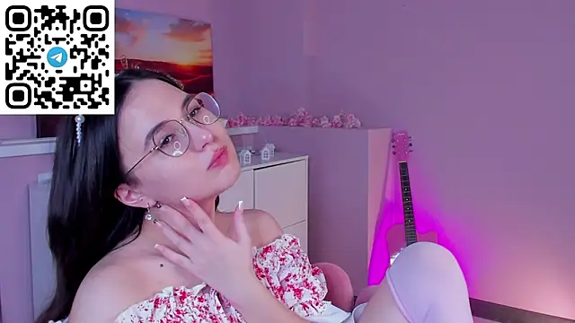 leylamirage's cam snapshot