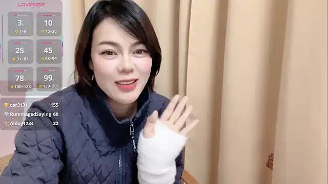 Linda-LL live sex cam