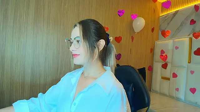 sofia_nova_tf's cam snapshot