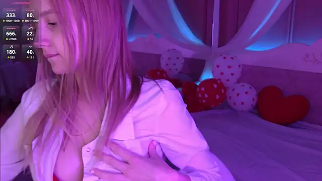 LillLane's cam snapshot