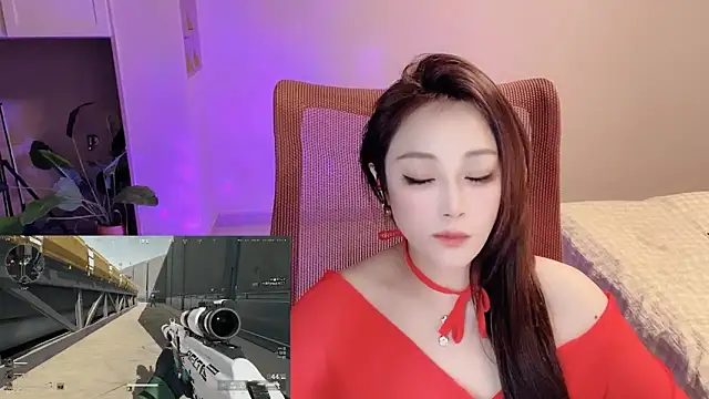 Daisy-77 live sex cam