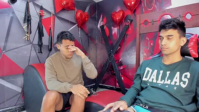 Hot_Boys_69 live sex cam