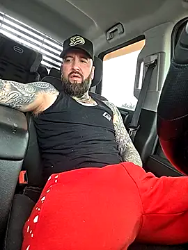 Beardedtattood live sex cam