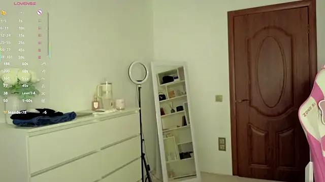 LizaRise's cam snapshot