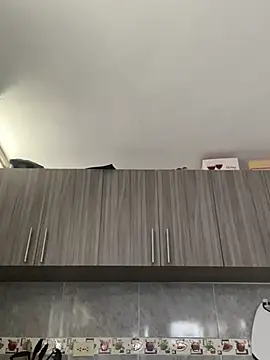 karla-hank's cam snapshot