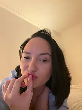 Orgasmille live sex cam
