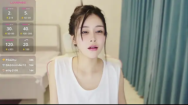 yiyi_3523 live sex cam