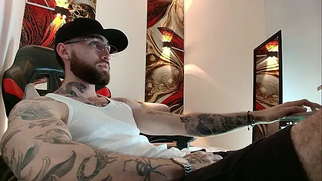 Luke_davis01 live sex cam