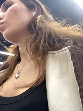 QuitieLia's cam snapshot