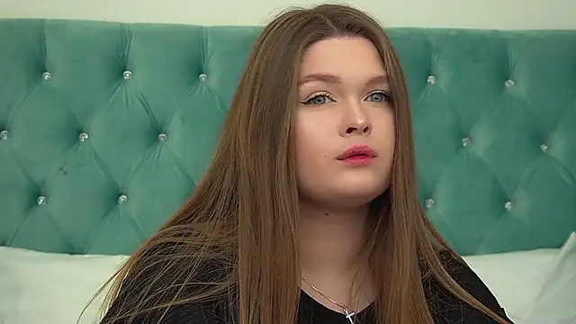 CrystalLyons's cam snapshot