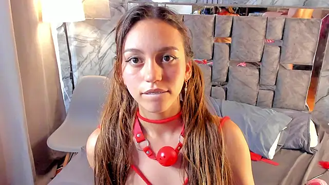 Manson_and_Zoe's cam snapshot